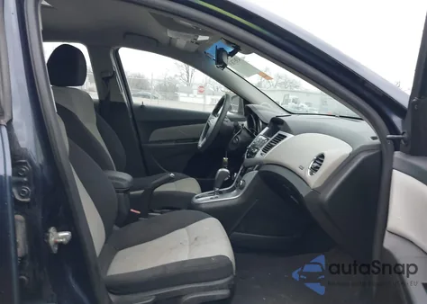 2011 Chevrolet Cruze Ls z USA, uszkodzony, nr VIN 1G1PC5SH6B7158125